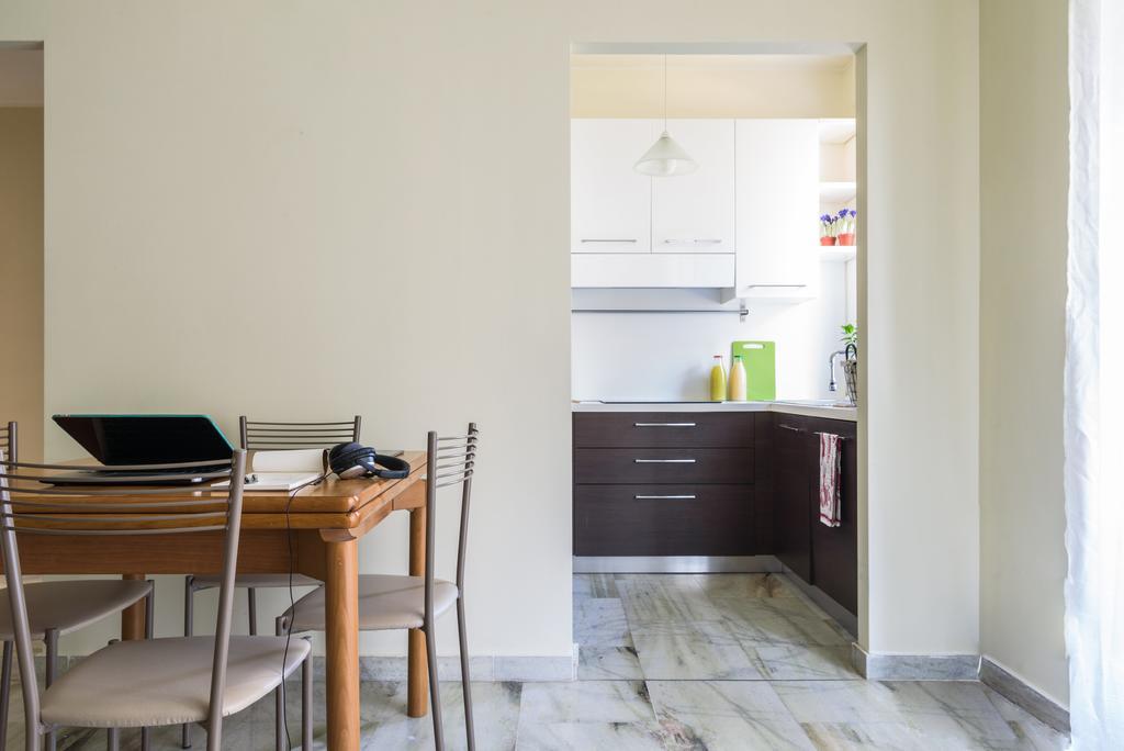Alcuino Apartment Милано Екстериор снимка