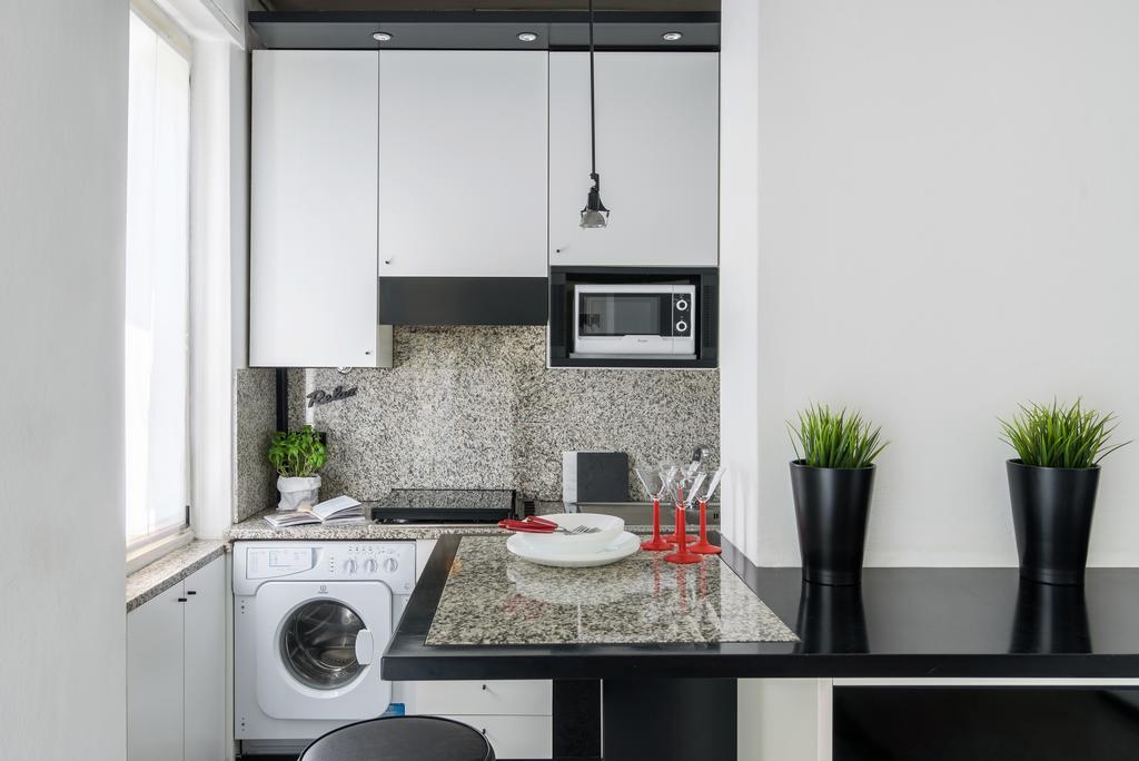Alcuino Apartment Милано Екстериор снимка