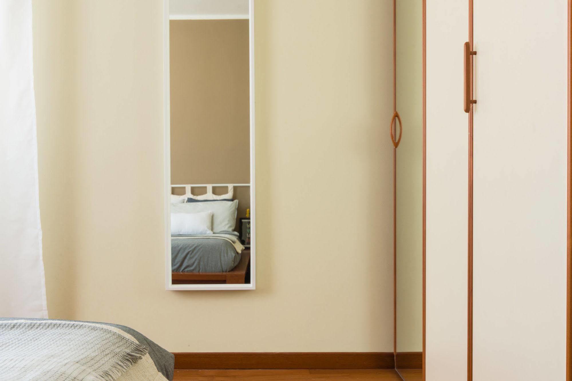 Alcuino Apartment Милано Екстериор снимка